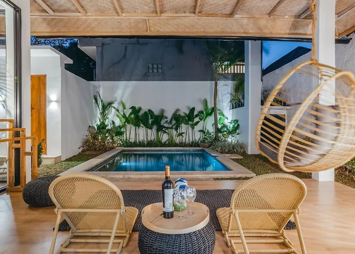 Aarna - Tropical Chic Private Oasis In