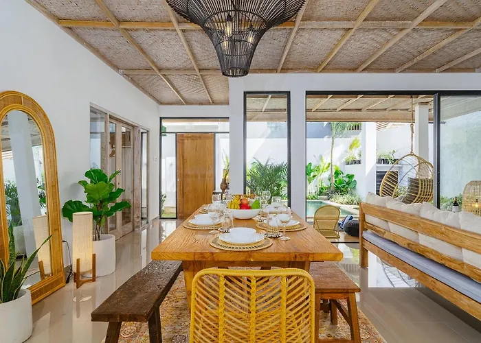 Aarna - Tropical Chic Private Oasis In Villa Seminyak